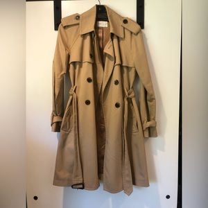 CLUB MONACO Camel Trench Size Medium